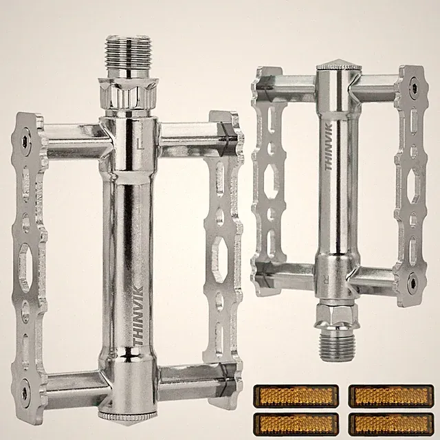 Bike Pedals of 9/16 Inch - Retro Silver Bicycle Flat Pedals with Reflectors -...